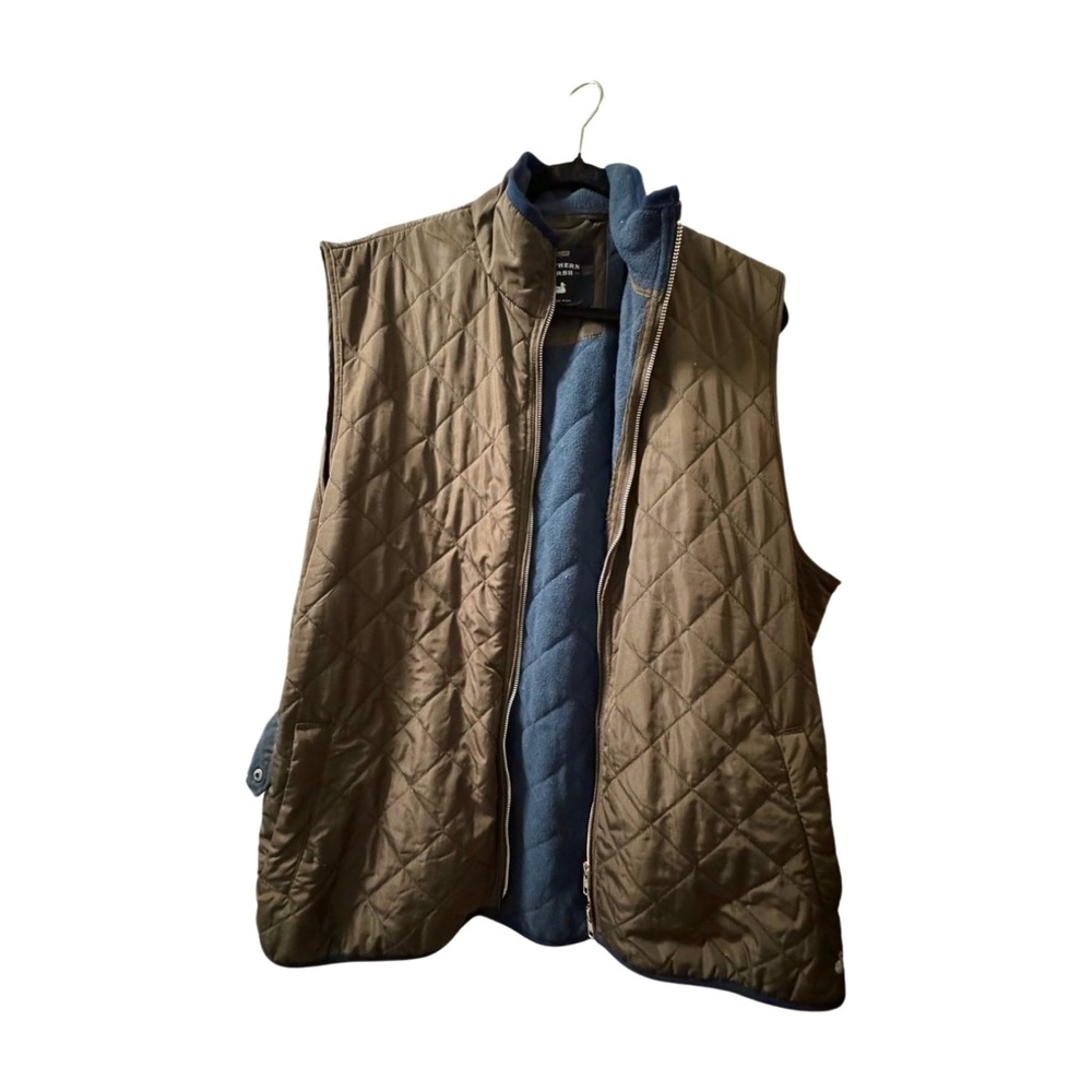 Southern Marsh Quilted Vest in Brown and Navy Blue XXL